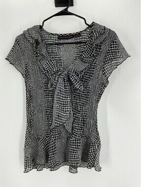 Hayley Matthews Size Large V-Neck Blouse Short Sleeve 038